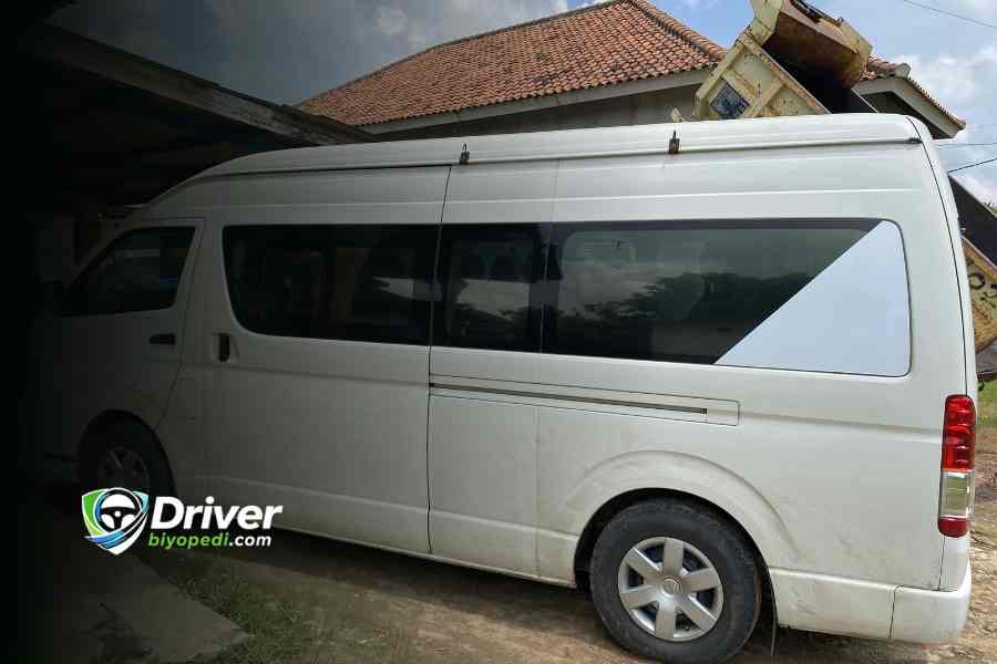 Estoy buscando conductor para minivan